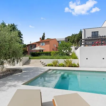 Vintiana * プーラ