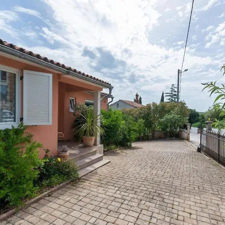 Vintiana * プーラ