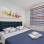 Vintiana Villa *