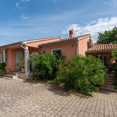 Villa Vintiana *
